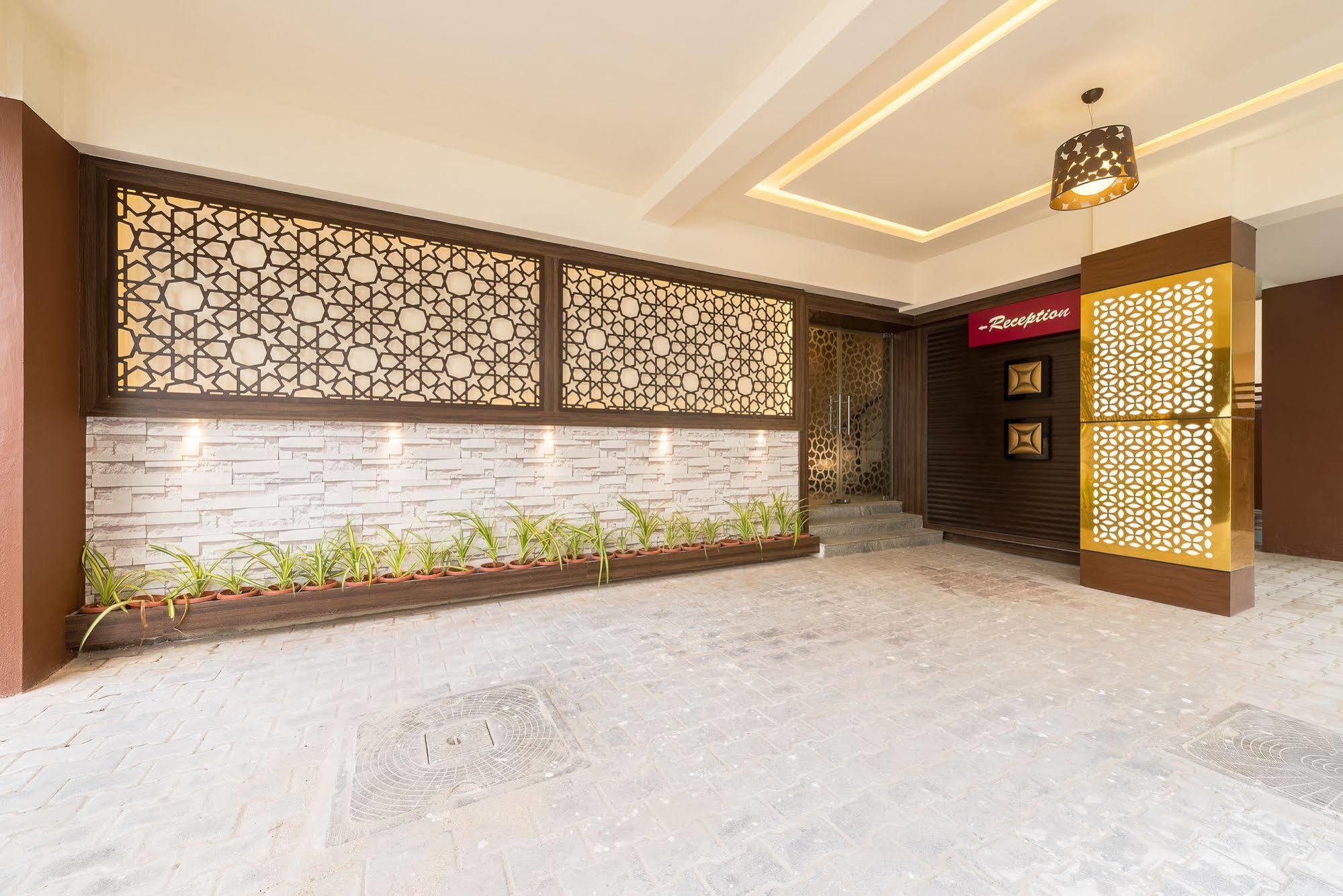 Treebo Trend Nestlay Casa Hotel Chennai Exterior photo